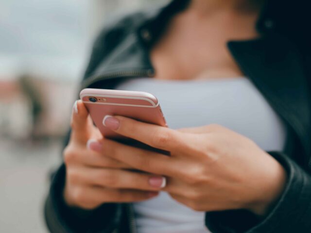 Commentare è più importante che fare i post su LinkedIn?